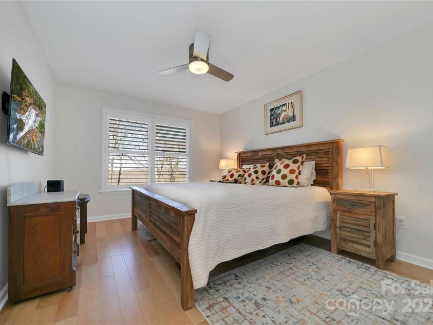 39 Udvawadulisi Court, Brevard, NC 28712.  MLS# CAR4214037, YatesRealty ID 19455. Bedroom 2