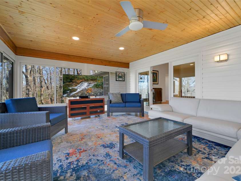 39 Udvawadulisi Court, Brevard, NC 28712.  MLS# CAR4214037, YatesRealty ID 19455. Heated and cooled Sunporch