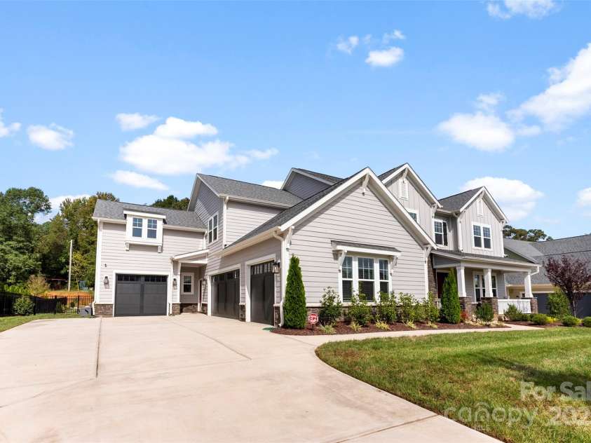 13108 Brooklyn Skylar Way, Huntersville, NC 28078.  MLS# CAR4231833, YatesRealty ID 19457. 