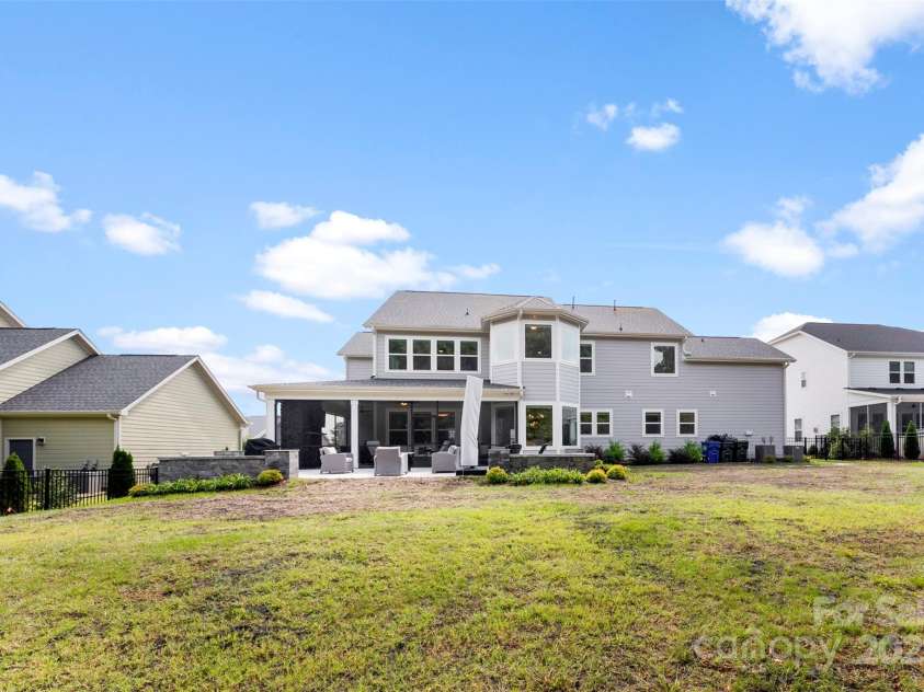 13108 Brooklyn Skylar Way, Huntersville, NC 28078.  MLS# CAR4231833, YatesRealty ID 19457. 