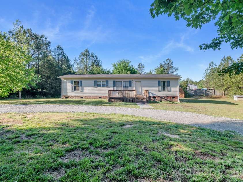 728 Preston Brooks Drive, Catawba, SC 29704.  MLS# CAR4379134, YatesRealty ID 19458. 