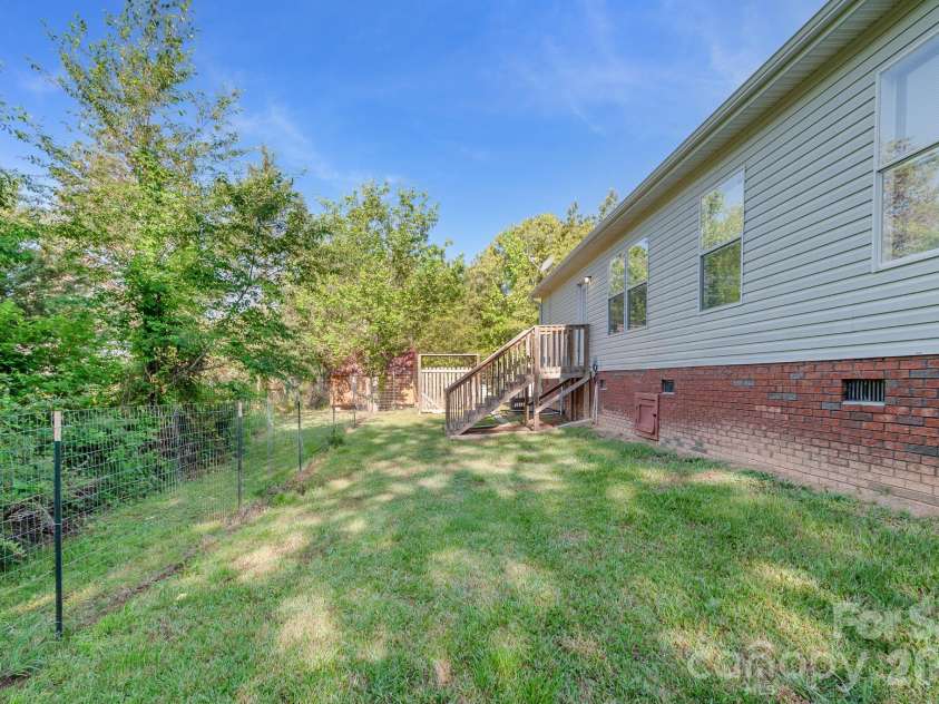 728 Preston Brooks Drive, Catawba, SC 29704.  MLS# CAR4379134, YatesRealty ID 19458. 