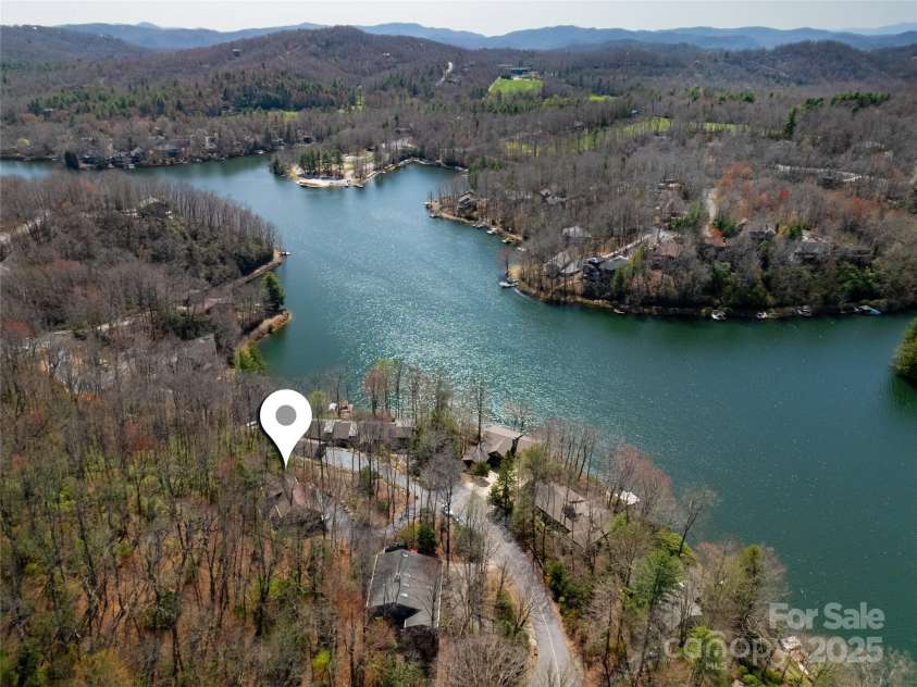 45 Atsadi Court, Brevard, NC 28712.  MLS# CAR4243436, YatesRealty ID 19459. 