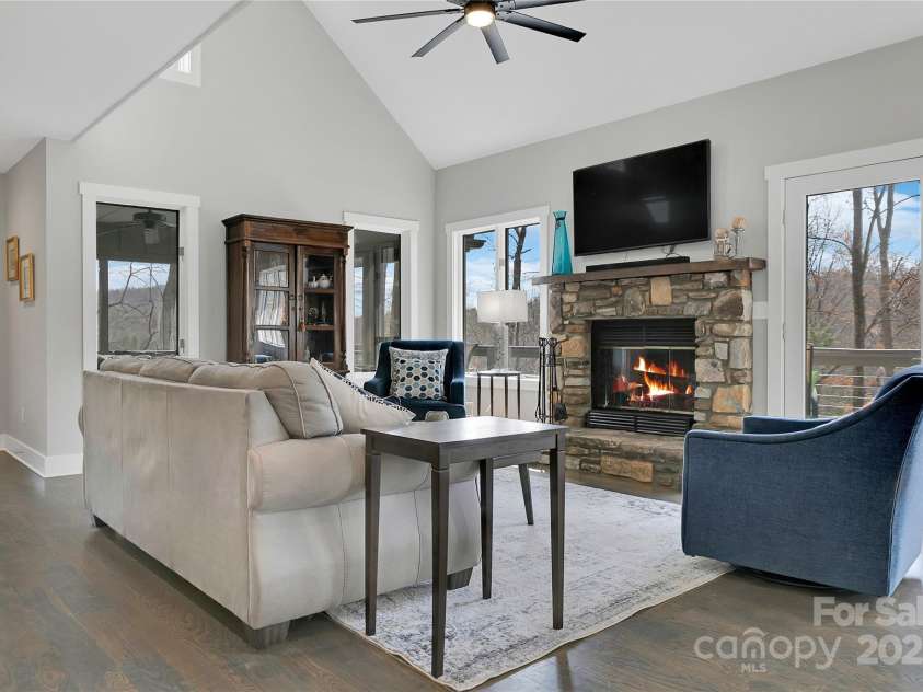 45 Atsadi Court, Brevard, NC 28712.  MLS# CAR4243436, YatesRealty ID 19459. 