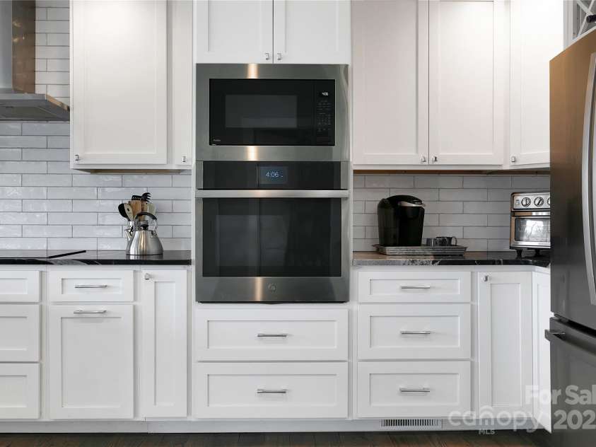 45 Atsadi Court, Brevard, NC 28712.  MLS# CAR4243436, YatesRealty ID 19459. 