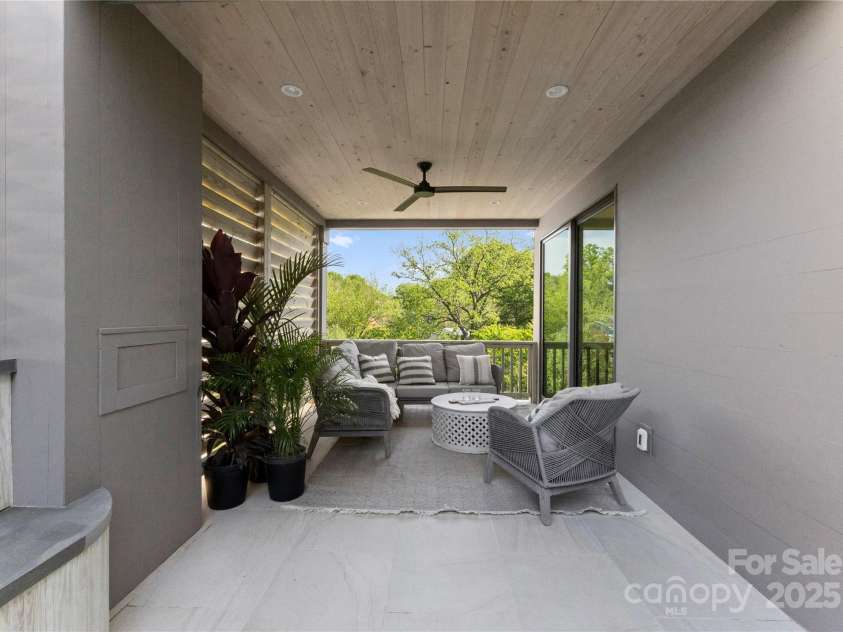 721 Charles Avenue, Charlotte, NC 28205.  MLS# CAR4247722, YatesRealty ID 19460. 