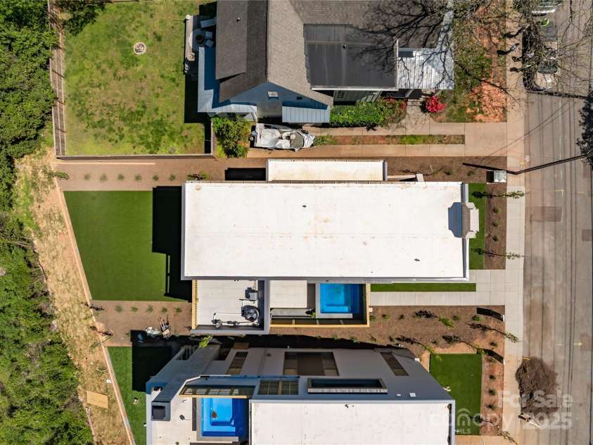 721 Charles Avenue, Charlotte, NC 28205.  MLS# CAR4247722, YatesRealty ID 19460. 