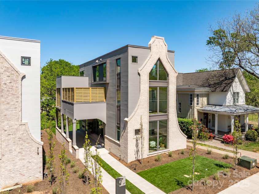 721 Charles Avenue, Charlotte, NC 28205.  MLS# CAR4247722, YatesRealty ID 19460. 