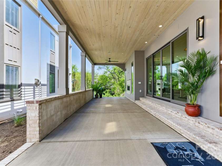 721 Charles Avenue, Charlotte, NC 28205.  MLS# CAR4325616, YatesRealty ID 19460. 