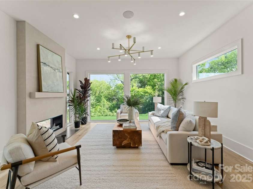 721 Charles Avenue, Charlotte, NC 28205.  MLS# CAR4325616, YatesRealty ID 19460. 