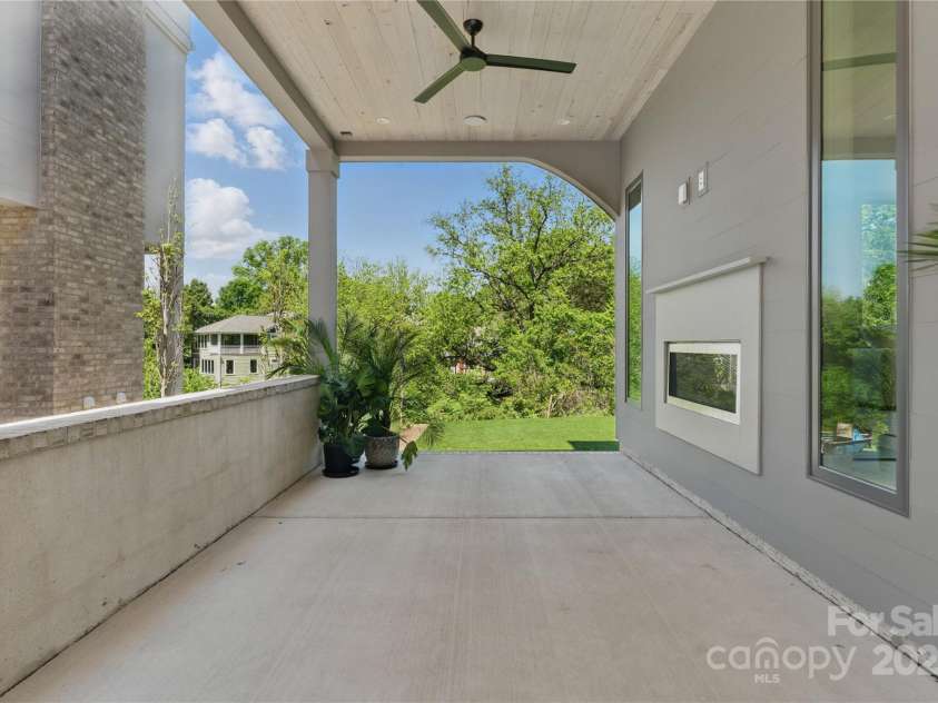 721 Charles Avenue, Charlotte, NC 28205.  MLS# CAR4325616, YatesRealty ID 19460. 