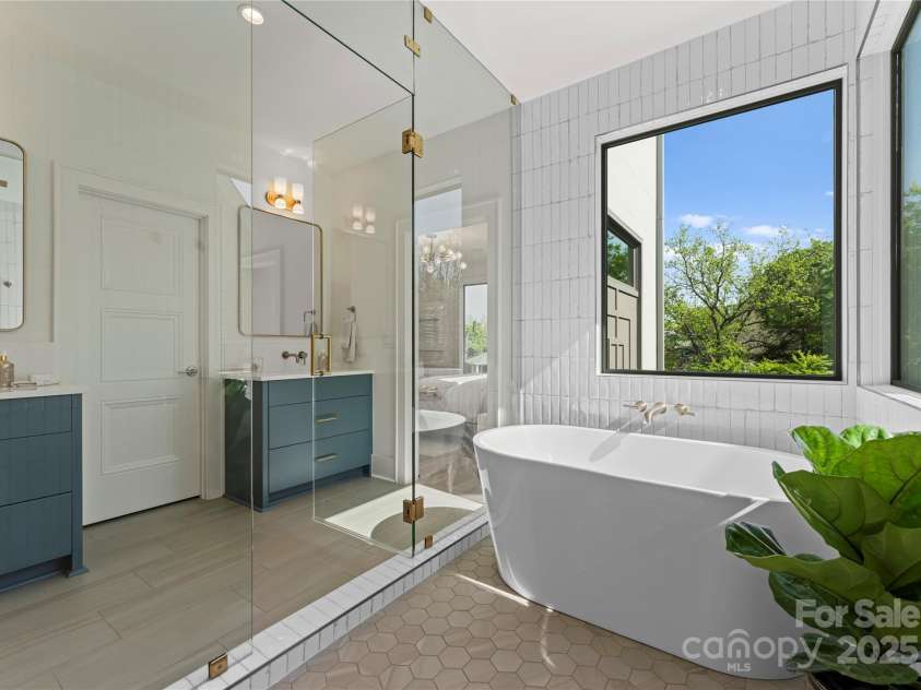 721 Charles Avenue, Charlotte, NC 28205.  MLS# CAR4325616, YatesRealty ID 19460. 