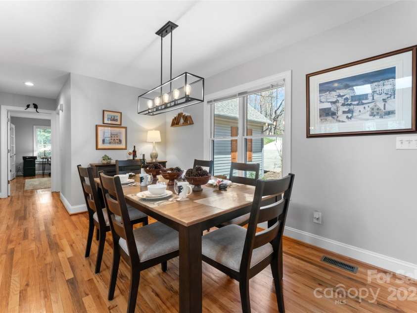 226 Ogana Court, Brevard, NC 28712.  MLS# CAR4244651, YatesRealty ID 19461. 