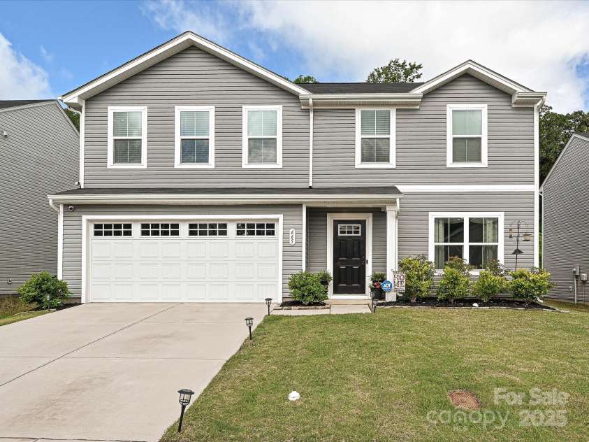 665 Pointe Andrews Drive, Concord, NC 28025.  MLS# CAR4256735, YatesRealty ID 19464. 
