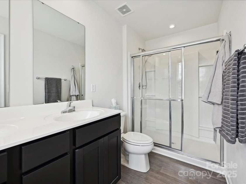 665 Pointe Andrews Drive, Concord, NC 28025.  MLS# CAR4256735, YatesRealty ID 19464. 
