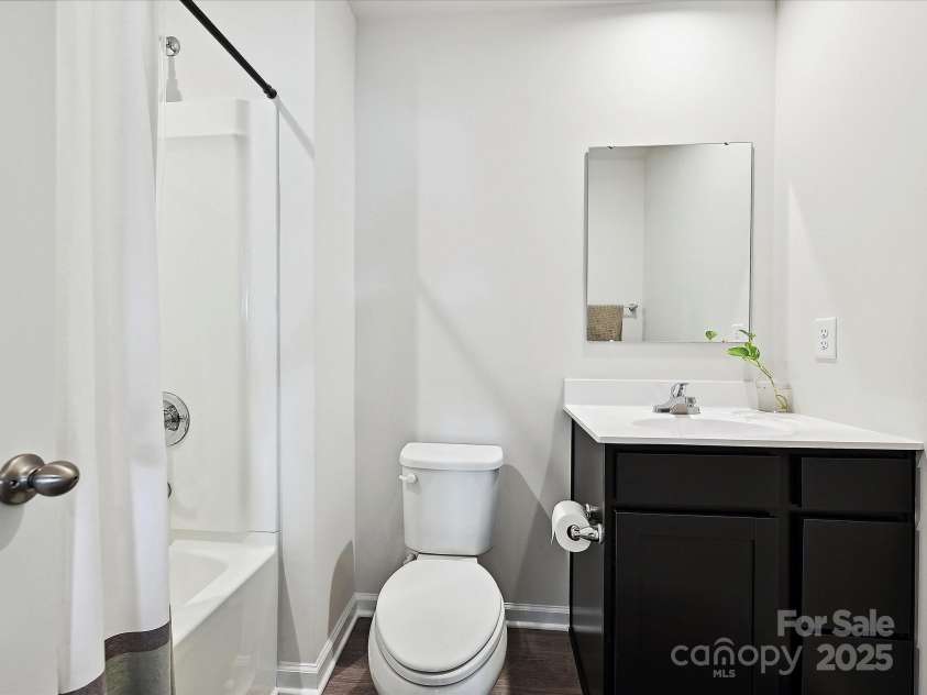 665 Pointe Andrews Drive, Concord, NC 28025.  MLS# CAR4256735, YatesRealty ID 19464. 