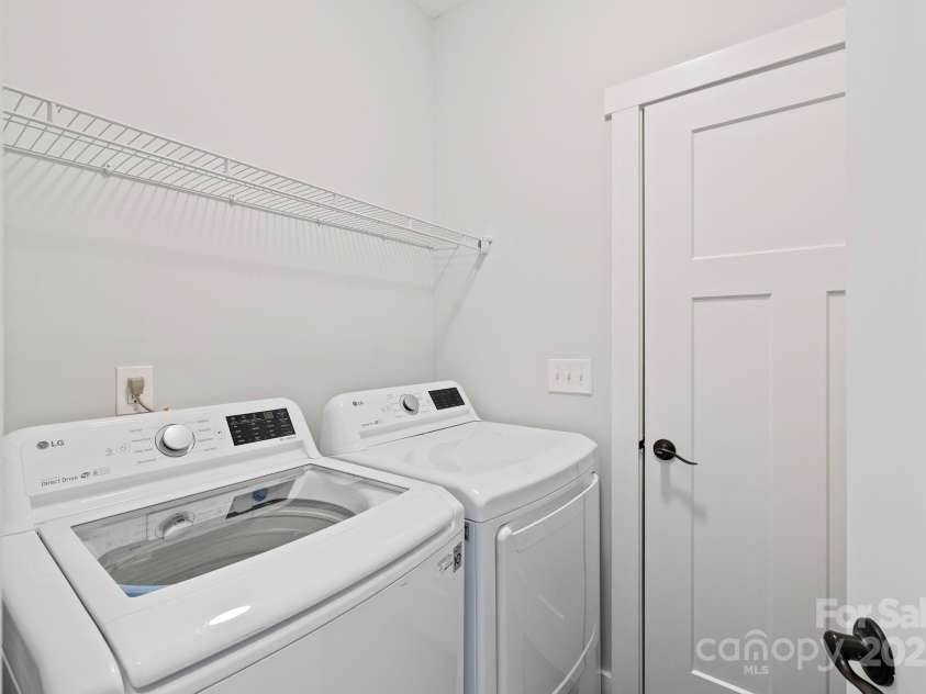 505 Sky Ridge Drive, Leicester, NC 28748.  MLS# CAR4258351, YatesRealty ID 19465. 