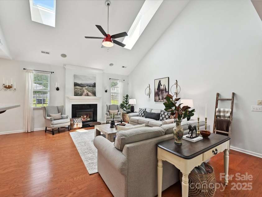1109 Woodwinds Drive, Waxhaw, NC 28173.  MLS# CAR4261126, YatesRealty ID 19466. 
