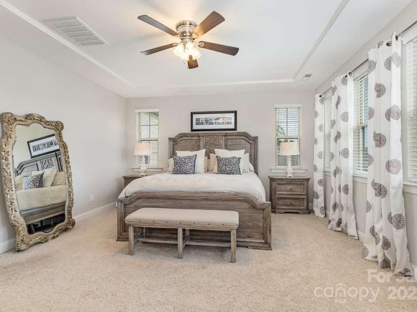 14228 Twin Eagles Lane, Charlotte, NC 28278.  MLS# CAR4260102, YatesRealty ID 19467. Primary bedroom