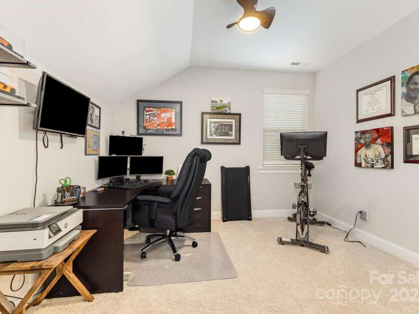 14228 Twin Eagles Lane, Charlotte, NC 28278.  MLS# CAR4260102, YatesRealty ID 19467. Upper level bedroom 2