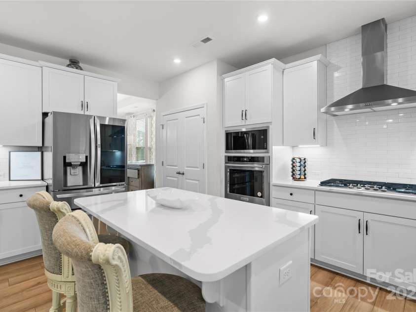 1287 Fishing Creek Road, Lake Wylie, SC 29710.  MLS# CAR4251837, YatesRealty ID 19468. 