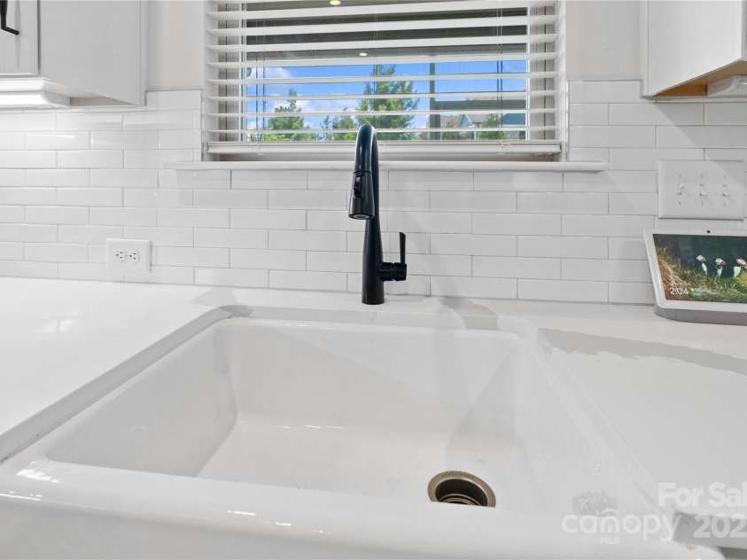 1287 Fishing Creek Road, Lake Wylie, SC 29710.  MLS# CAR4251837, YatesRealty ID 19468. 