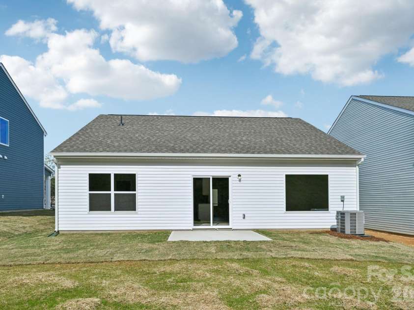 712 Willow Estates Drive, Shelby, NC 28150.  MLS# CAR4379388, YatesRealty ID 19468. 