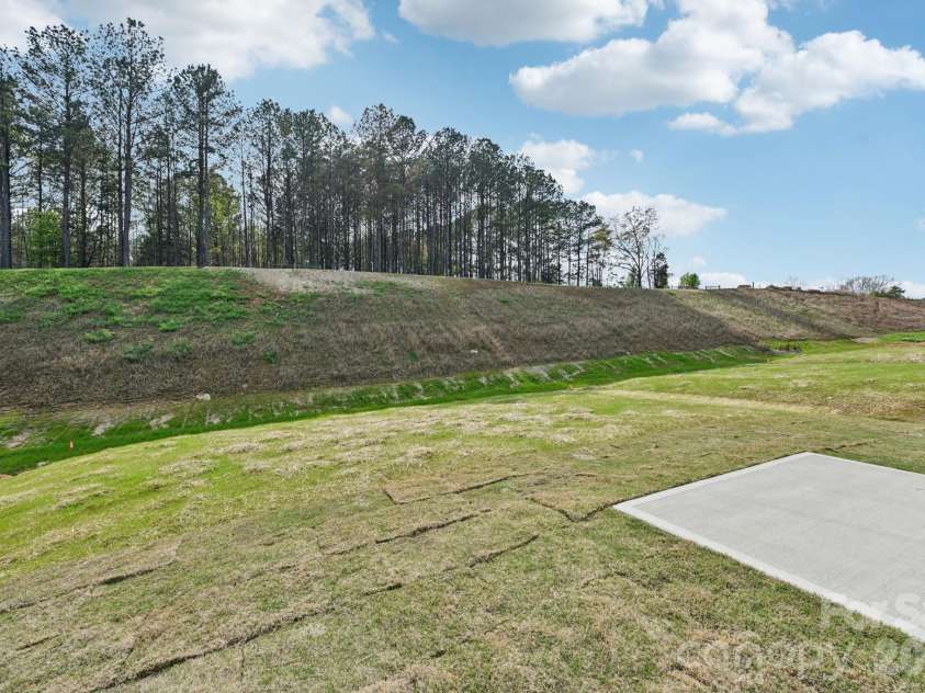 712 Willow Estates Drive, Shelby, NC 28150.  MLS# CAR4379388, YatesRealty ID 19468. 