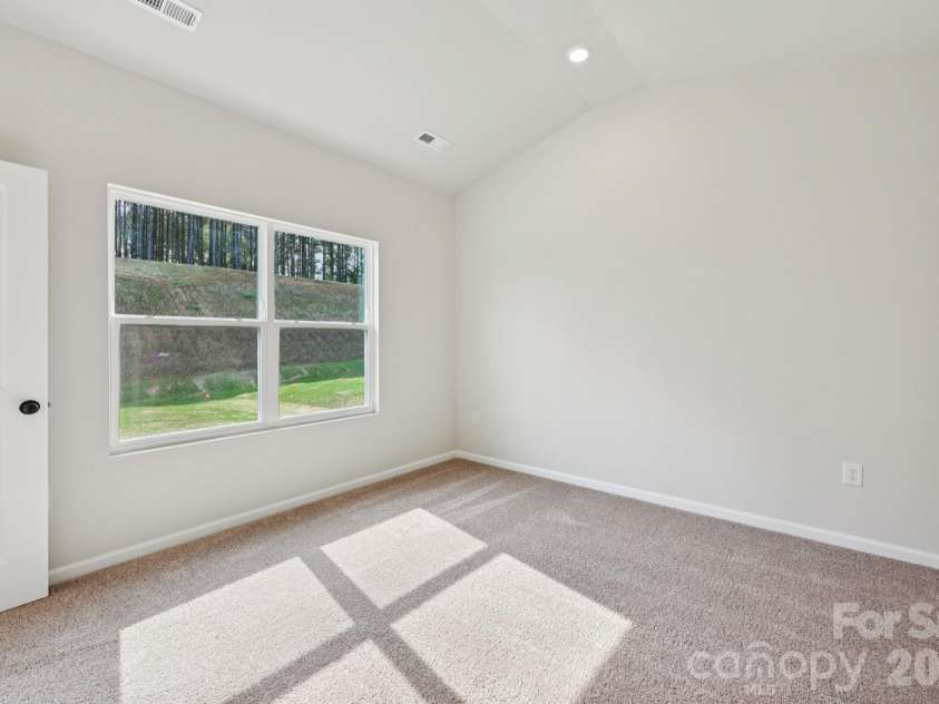 712 Willow Estates Drive, Shelby, NC 28150.  MLS# CAR4379388, YatesRealty ID 19468. 