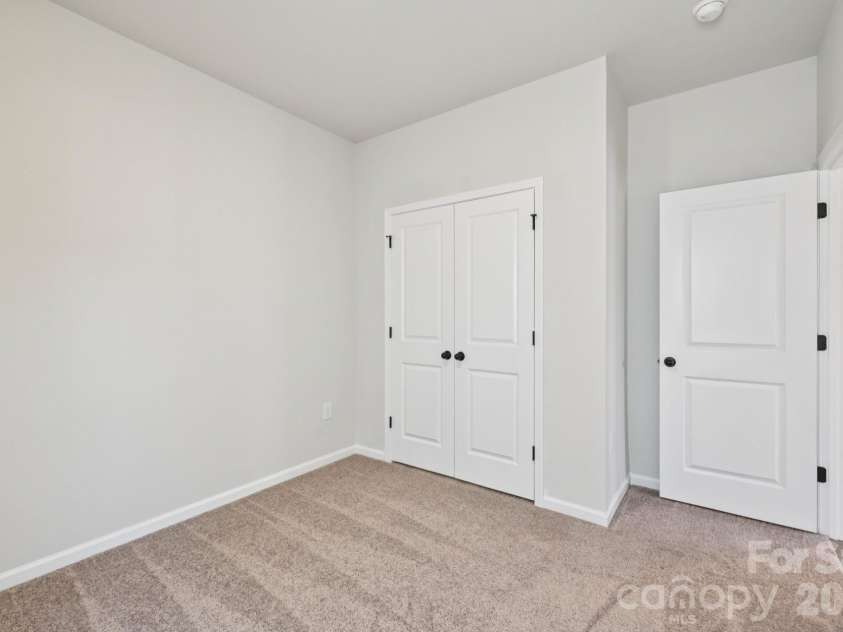 712 Willow Estates Drive, Shelby, NC 28150.  MLS# CAR4379388, YatesRealty ID 19468. 