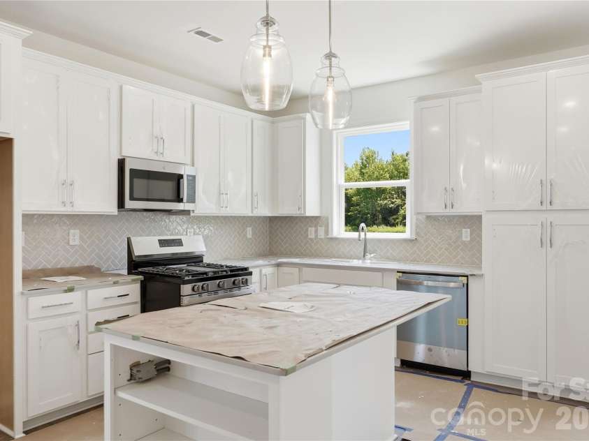 106 Northgate Boulevard, Indian Trail, NC 28079.  MLS# CAR4408941, YatesRealty ID 19469. 