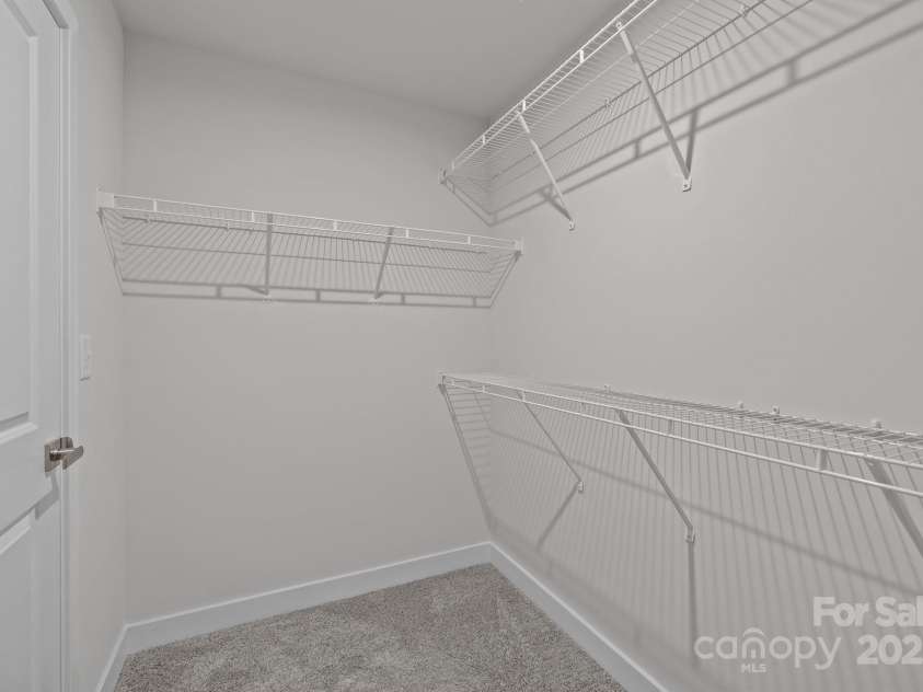 3737 Tryon Street, Charlotte, NC 28217.  MLS# CAR4265281, YatesRealty ID 19469. 