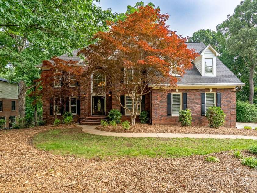 4672 Snow Drive, Harrisburg, NC 28075.  MLS# CAR4268077, YatesRealty ID 19470. 4672 Snow Dr. Harrisburg, NC