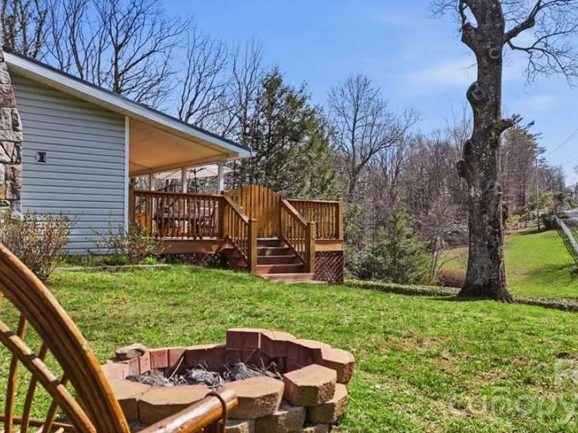 3731 Dillard Road, Highlands, NC 28741.  MLS# CAR4379401, YatesRealty ID 19471. 