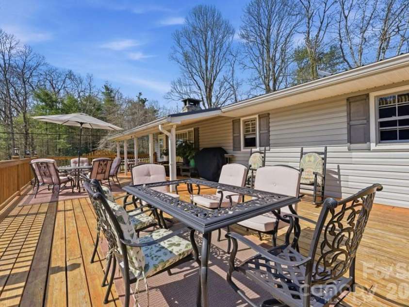 3731 Dillard Road, Highlands, NC 28741.  MLS# CAR4379401, YatesRealty ID 19471. 