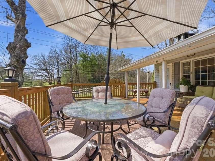 3731 Dillard Road, Highlands, NC 28741.  MLS# CAR4379401, YatesRealty ID 19471. 