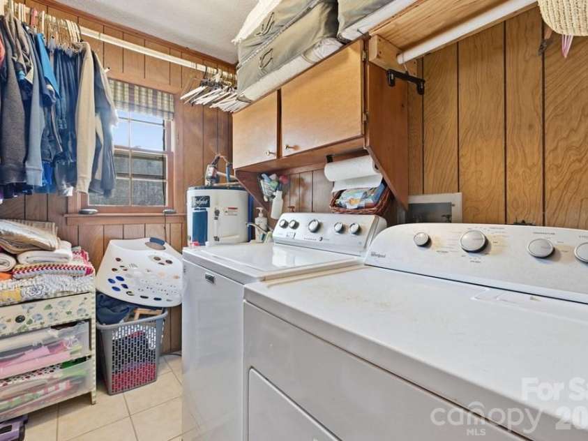 3731 Dillard Road, Highlands, NC 28741.  MLS# CAR4379401, YatesRealty ID 19471. 