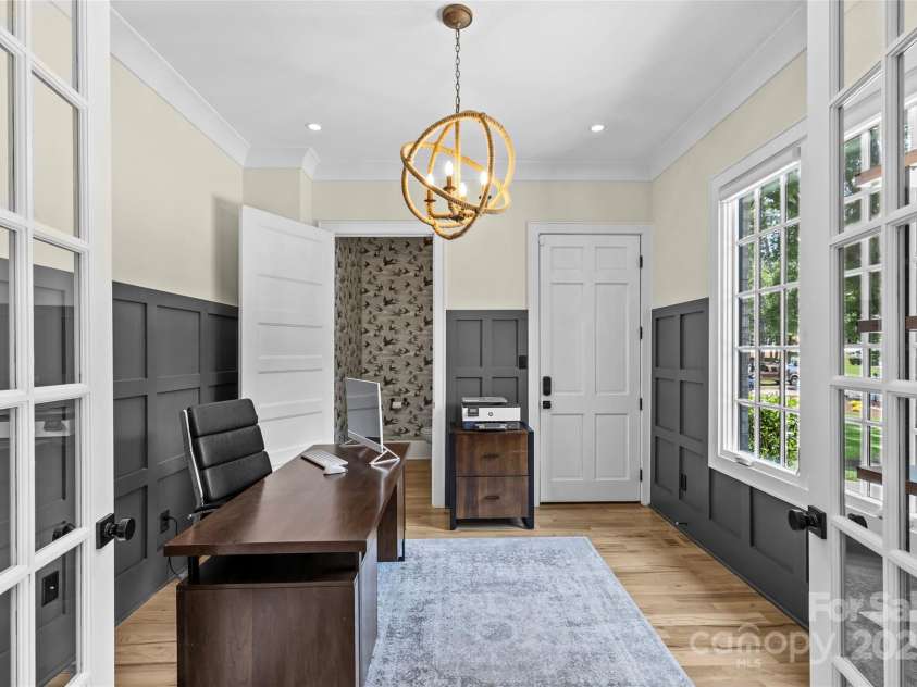 5638 Timber Lane, Charlotte, NC 28270.  MLS# CAR4268373, YatesRealty ID 19471. 