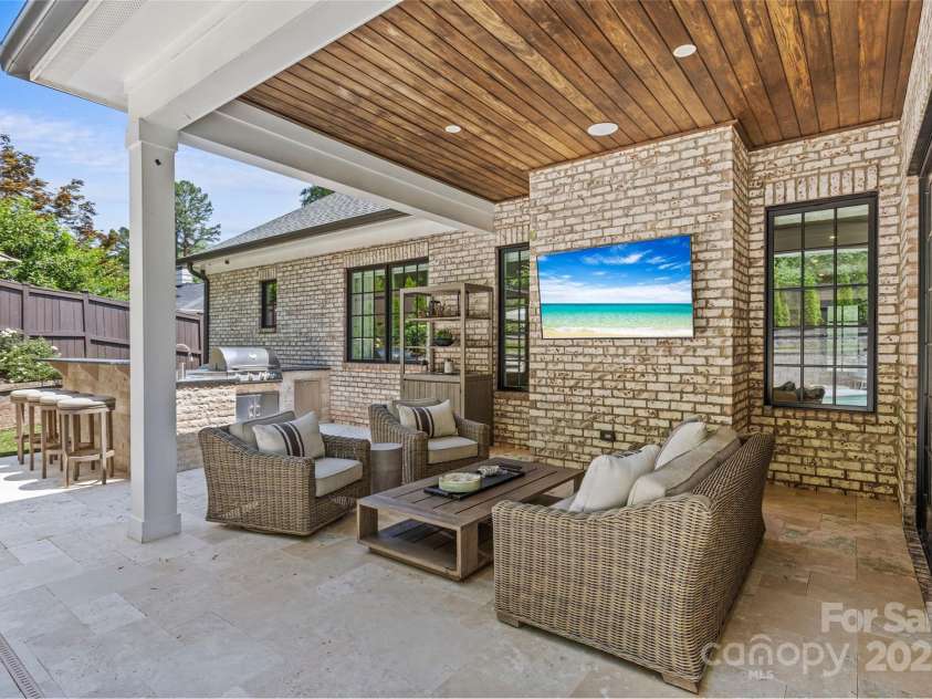 5638 Timber Lane, Charlotte, NC 28270.  MLS# CAR4268373, YatesRealty ID 19471. 