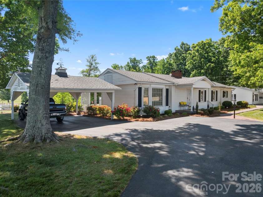 1687 Sexton Road, Denton, NC 27239.  MLS# CAR4379400, YatesRealty ID 19474. 