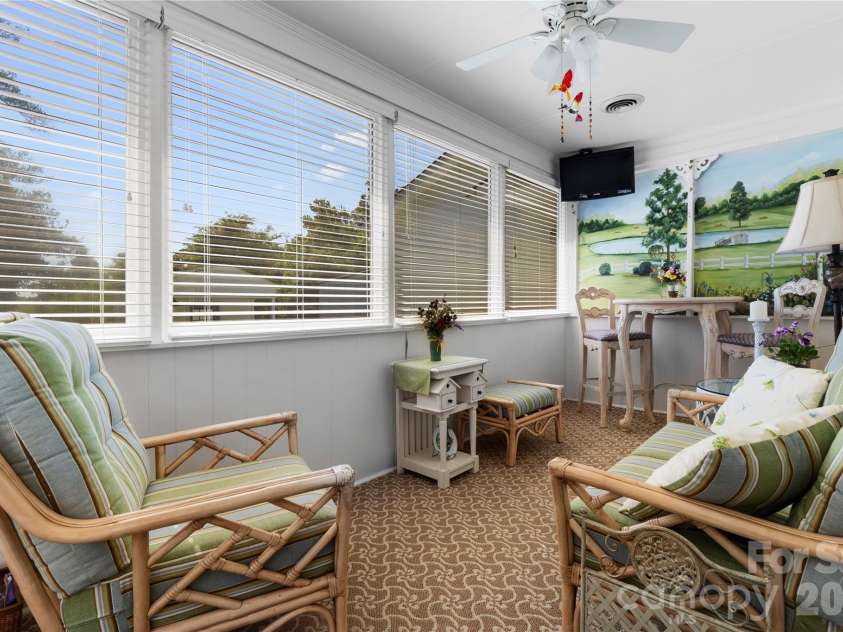 1687 Sexton Road, Denton, NC 27239.  MLS# CAR4379400, YatesRealty ID 19474. 