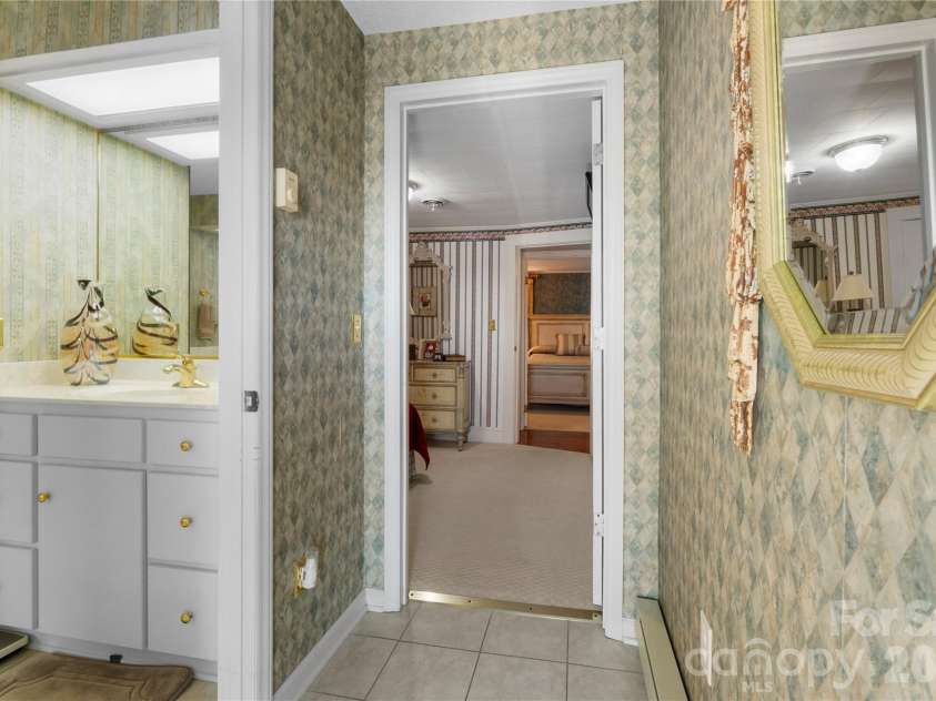 1687 Sexton Road, Denton, NC 27239.  MLS# CAR4379400, YatesRealty ID 19474. 