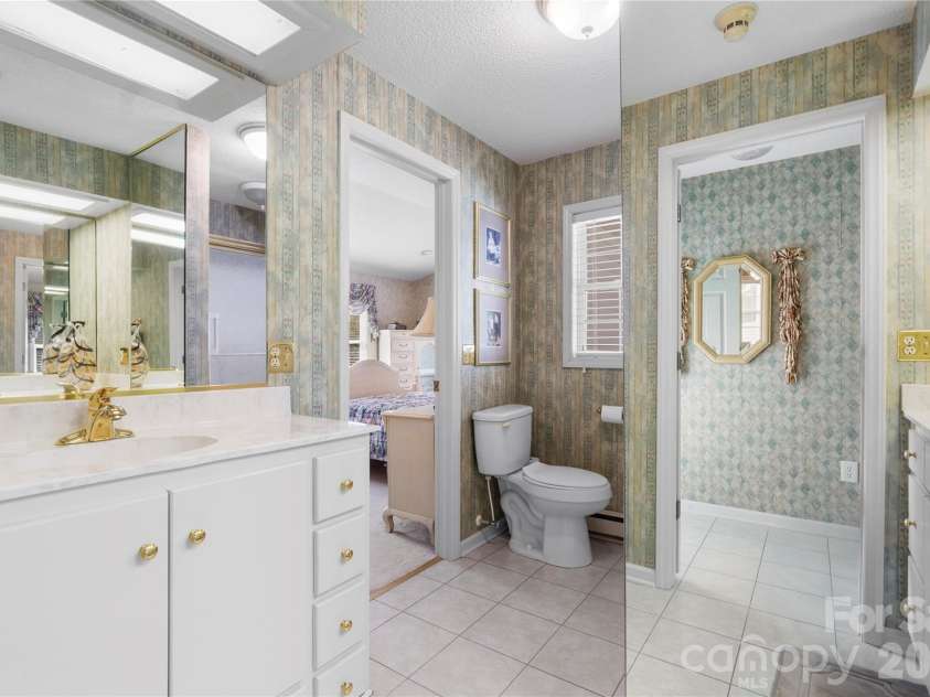 1687 Sexton Road, Denton, NC 27239.  MLS# CAR4379400, YatesRealty ID 19474. 