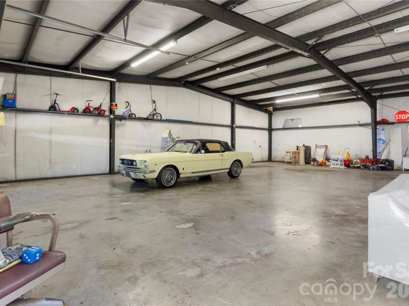 1687 Sexton Road, Denton, NC 27239.  MLS# CAR4379400, YatesRealty ID 19474. 