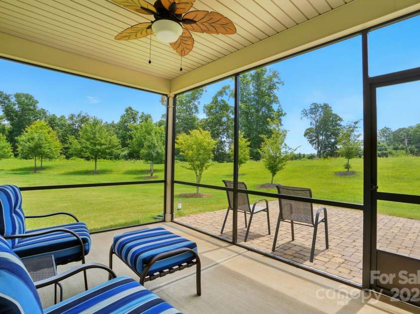 258 Cherrytree Drive, Fort Mill, SC 29715.  MLS# CAR4261515, YatesRealty ID 19474. 