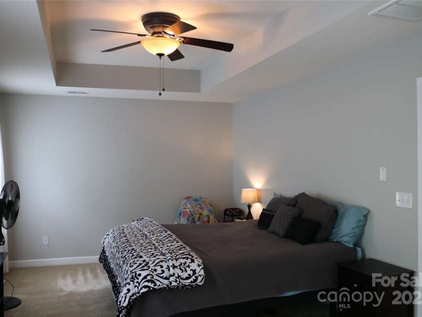 10726 Greenhead View Road, Charlotte, NC 28262.  MLS# CAR4266554, YatesRealty ID 19475. 