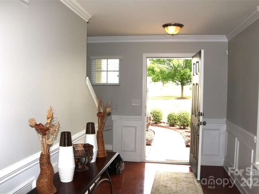 10726 Greenhead View Road, Charlotte, NC 28262.  MLS# CAR4266554, YatesRealty ID 19475. 