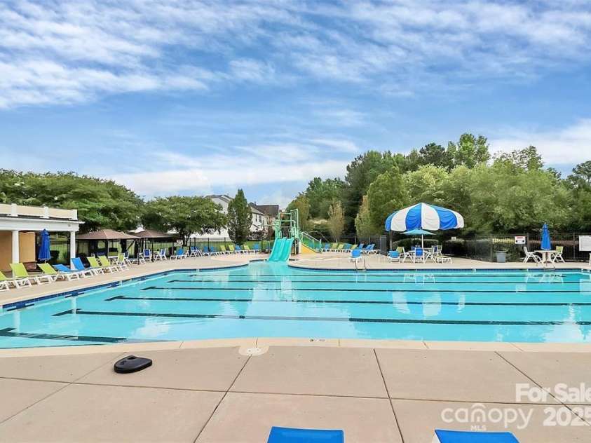 10726 Greenhead View Road, Charlotte, NC 28262.  MLS# CAR4266554, YatesRealty ID 19475. Great Community Amenities