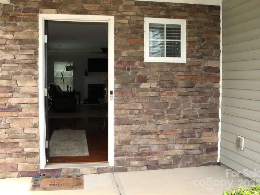 10726 Greenhead View Road, Charlotte, NC 28262.  MLS# CAR4266554, YatesRealty ID 19475. Stone Cladding COME ON IN!