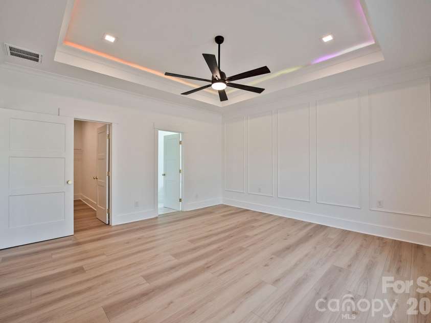 935 Lake Wright Road, China Grove, NC 28023.  MLS# CAR4379475, YatesRealty ID 19475. 